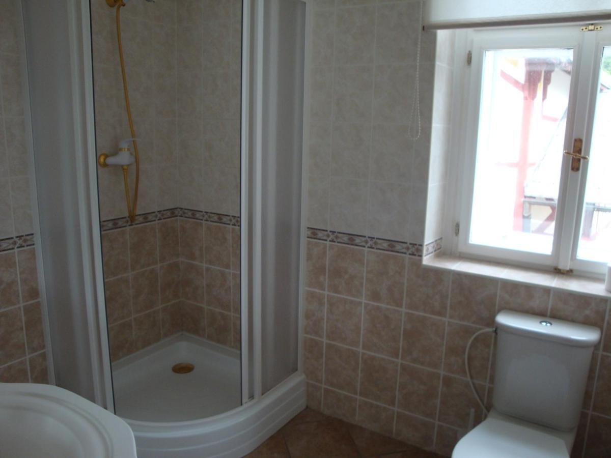 Hotel Lazne Evzenie Klášterec nad Ohří Camera foto